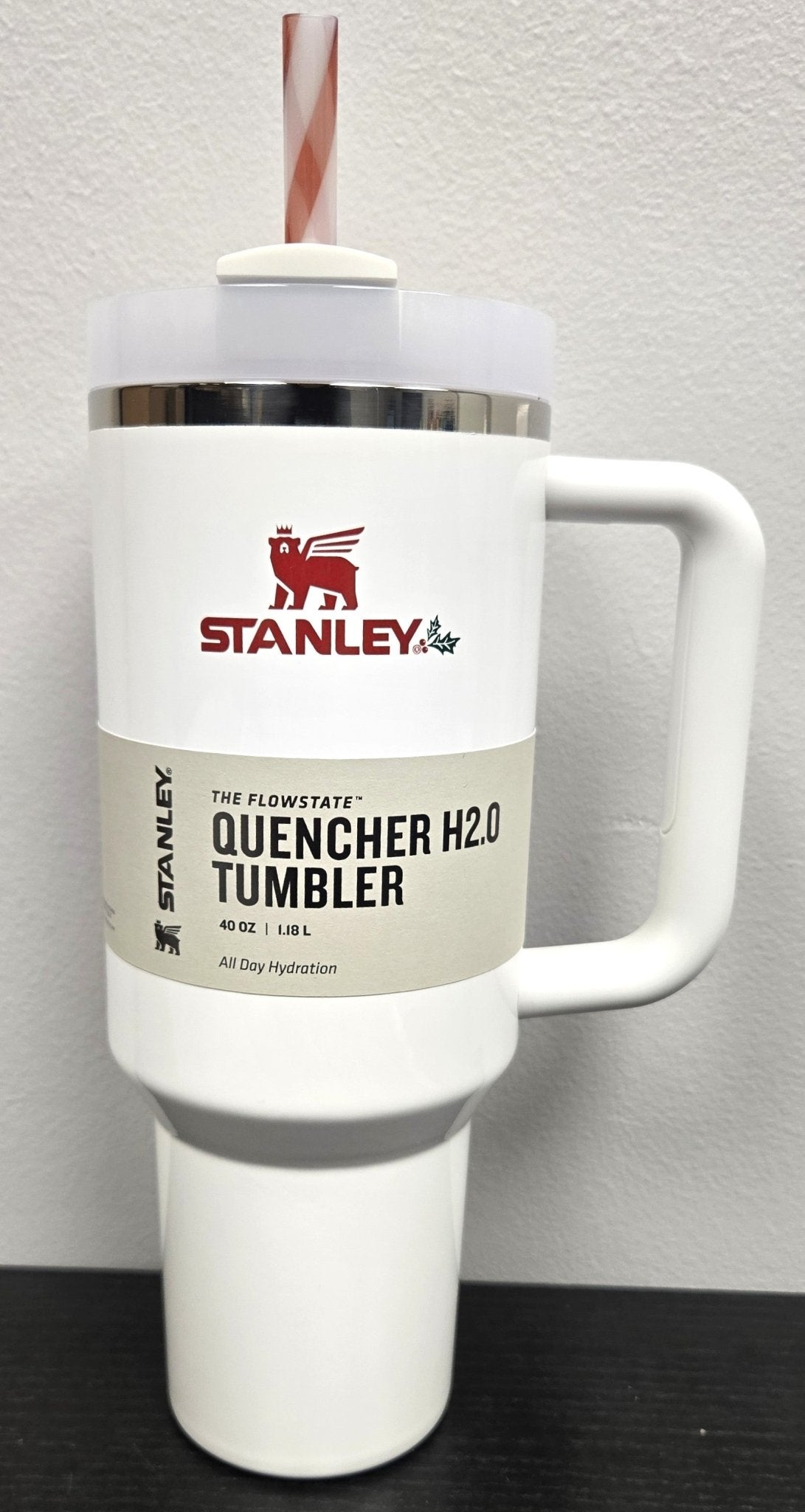 Stanley Quencher H20 FlowState 40 Oz Tumbler Mistletoe Twist