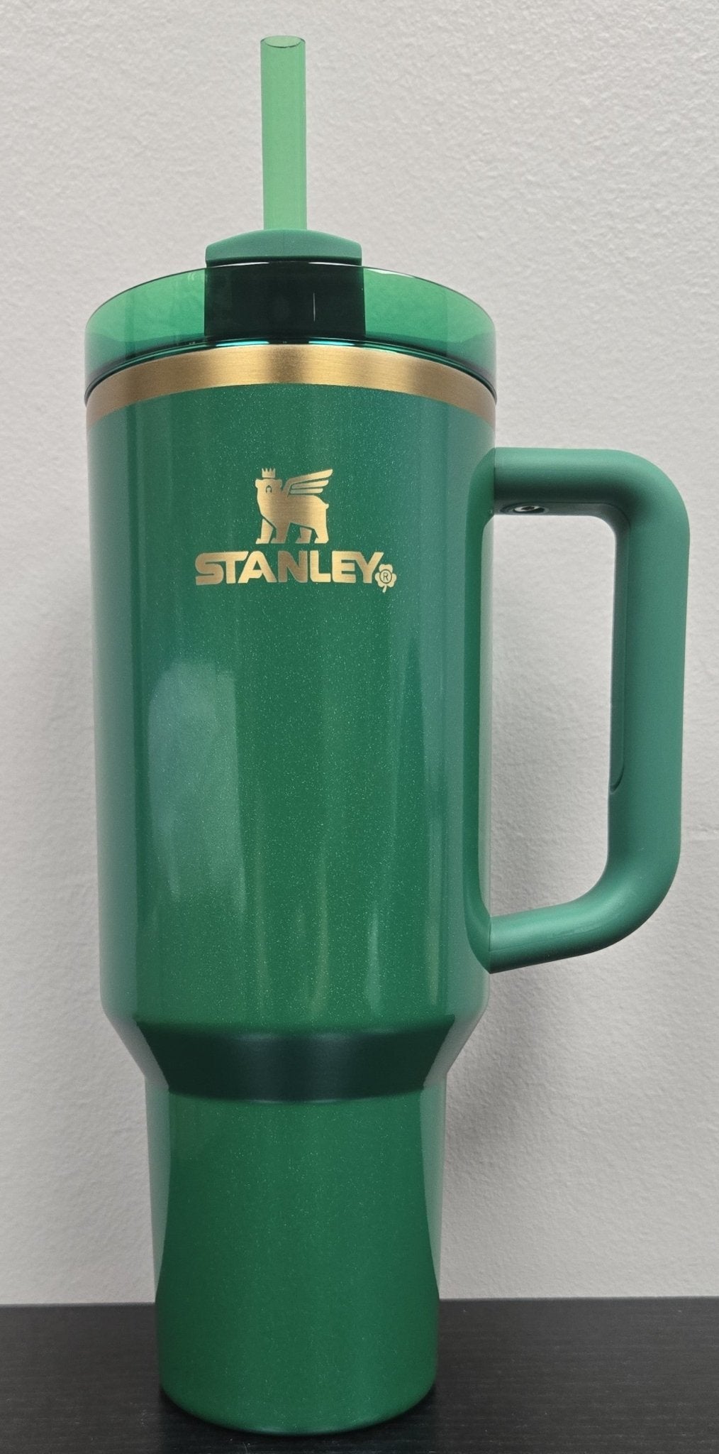Stanley St. Patrick's Day Shamrock Green Gold Quencher Tumbler 40 OZ H2.0 FlowState - resaled - Stanley - 041604454172