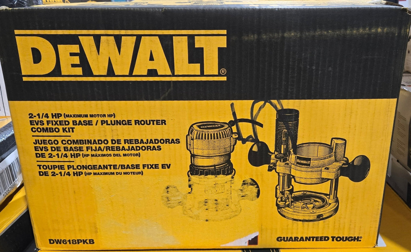 Dewalt 12 Amp Corded 2 - 1/4 Horsepower DW618PKB Fixed and Plunge Base Router Kit - resaled - Dewalt - 885911331203