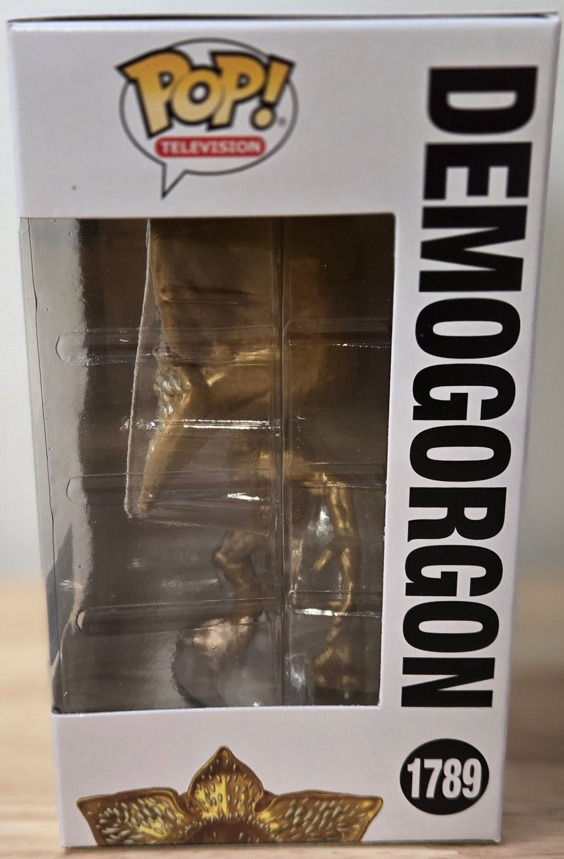 Funko Consignment Funko Pop! 1789 Stranger Things Demogorgon Metallic Gold LE 9500 Pop