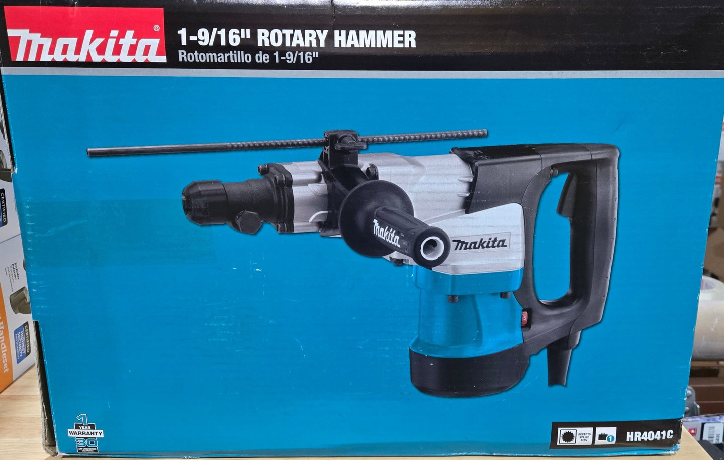 Makita HR4041C 12 Amp 1 - 9/16 in. Concrete Masonry Rotary Hammer Drill Corded Spline Side Handle D - Handle Hard Case - resaled - Makita - 088381081191