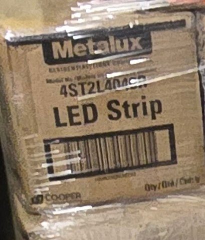 Metalux Lot of 6 LED Light 4 ft. 2 - Light Linear White Integrated Ceiling Strip 4200 Lumens, 4000K - resaled - Metalux - 080083838196