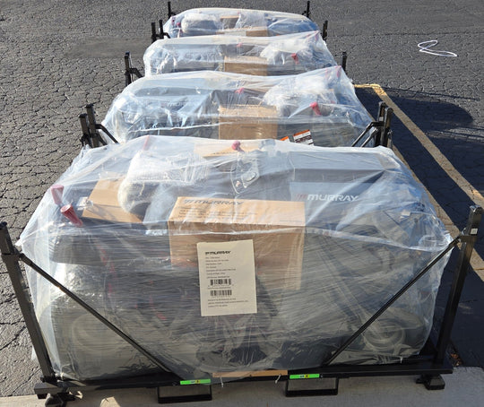 Murray MT100 Riding Lawn Tractor Mower 42 in. 13.5 HP 500cc E1350 Series Briggs and Stratton Engine 6 - Speed Manual Gas - resaled - Murray - 850006481934