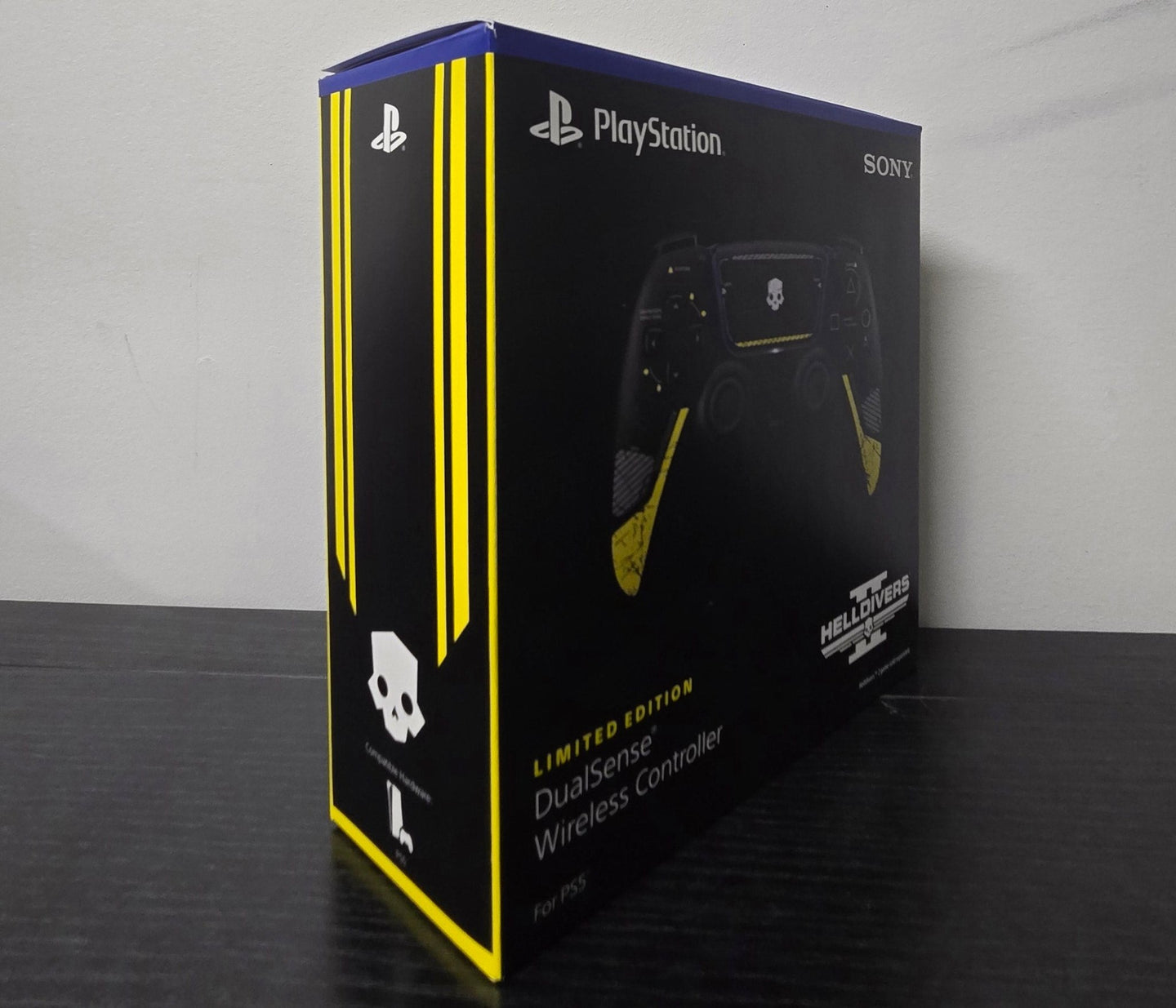 Sony Playstation 5 DualSense HELLDIVERS 2 Wireless Controller CFI - ZCT1W PS5 Limited Edition - resaled - Sony - 711719597117